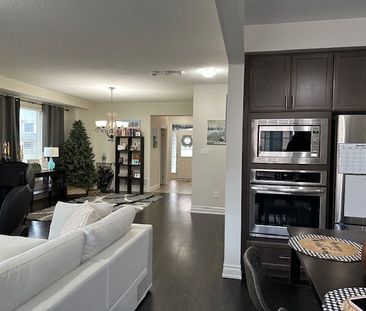 For Lease - 1317 Raspberry Terrace, Milton, Ontario - Photo 2