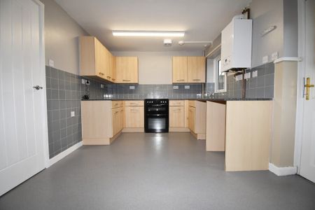 Marlwood Close, Longford, Coventry - Photo 4