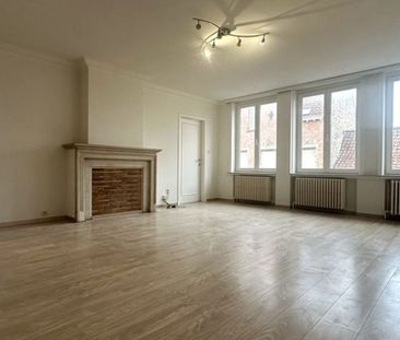 Appartement te huur in Brugge voor € 800 met 1 slaapkamer - Photo 1
