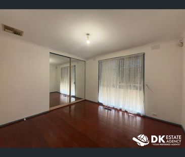 297 Taylors Rd, Kings Park, Vic 3021 - Photo 6
