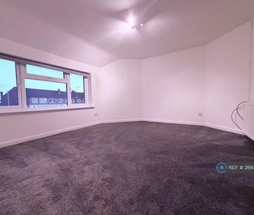 2 bedroom maisonette to rent - Photo 3