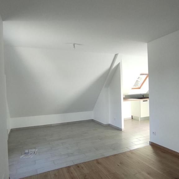 LOGEMENT 1ER ETAGE - Photo 1