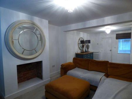 Alfred Road, Brentwood, CM14 - Photo 4