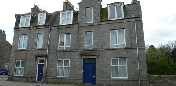 Bedford Place, First Floor Right, AB24 - Photo 2
