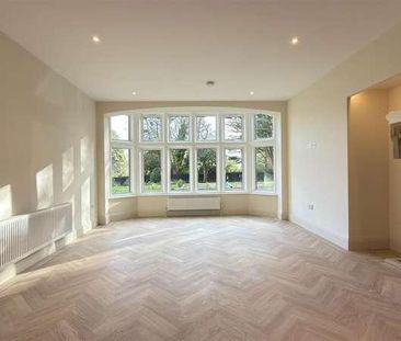 West Overcliff Drive, West Cliff, BH4 - Photo 5