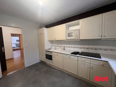Location Appartement 5 pièces 91m² RENNES 35000 - Photo 3
