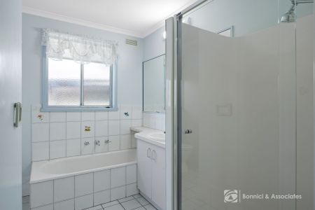 NEAT & COMFORTABLE LIVING - Photo 5