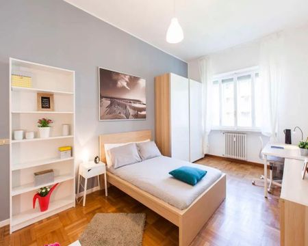 Viale Emilio Caldara, Milan, Lombardy 20122 - Photo 4