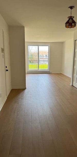 4 1/2, Saint-Jérôme (secteur Lafontaine), secteur très tranquille, (personnes agées), 100% RÉNOVÉ - Photo 1