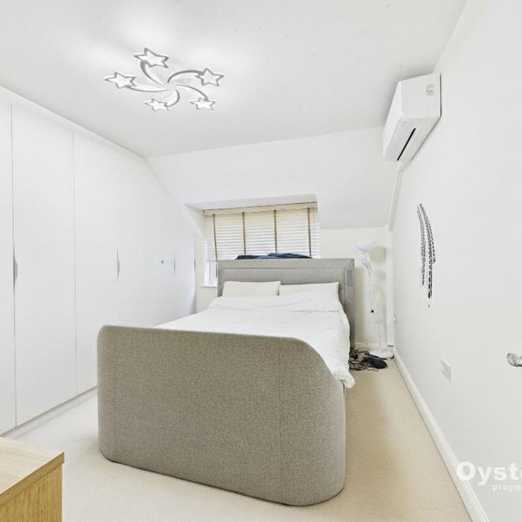 5 bedroom semi-detached house to rent - Photo 1
