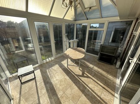 Marine Close, Great Yarmouth, Gorleston - Photo 3