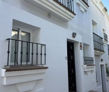 Alquiler de chalet adosado en Calle Juan Tenorio, 20 - Photo 1