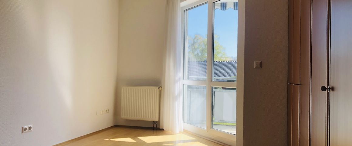 Schöne altengerechte Singlewohnung mit Aufzug und Balkon - Photo 1