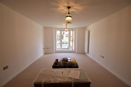 2 bedroom apartment to rent - Photo 3