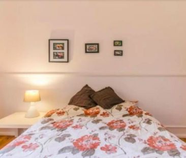 Rooms for rent in 4-bedroom apartment in São Domingos De Benfica - Photo 6