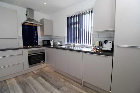 3 bedroom house share to rent - Photo 2