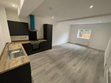 Avenue Road, Rugby - Photo 3