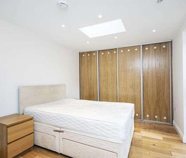 Cleveland Gardens, Brent Cross, NW2 - Photo 5