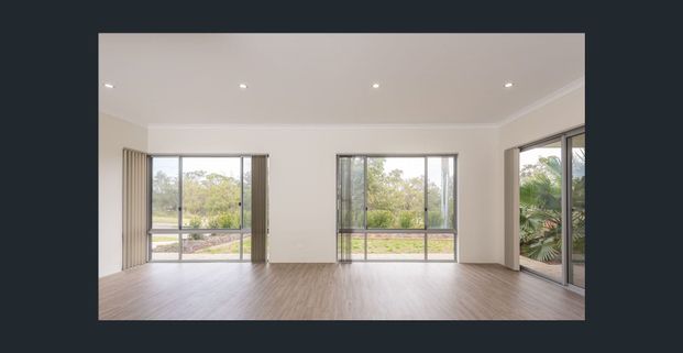 Modern and Spacious Family Home - Photo 1