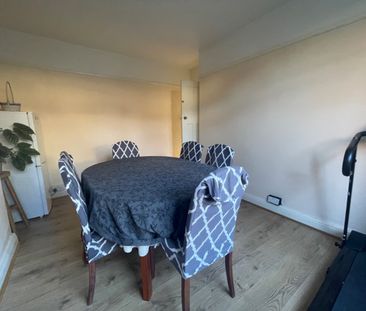 3 bed terraced house to rent in Luton, Luton, LU2 - Photo 4