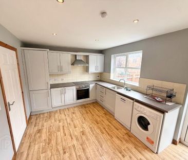 10 Pollock Mews, Lurgan, BT66 8NZ - Photo 4