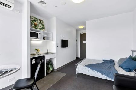 Unit 504/304 Waymouth Street, Adelaide. - Photo 4