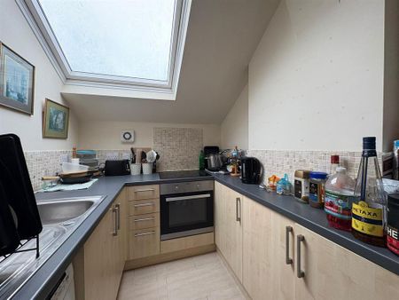 1 bedroom maisonette to rent - Photo 3