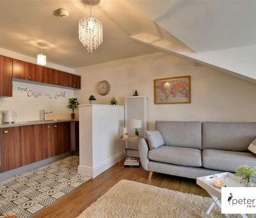 The Esplanade, Ashbrooke, Sunderland, SR2 - Photo 2