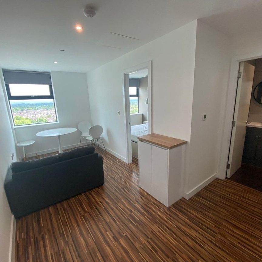 1 Bed Flat, Old Trafford, M16 - Photo 1