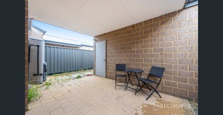 Relaxed Comfort with Modern Appeal - Photo 3