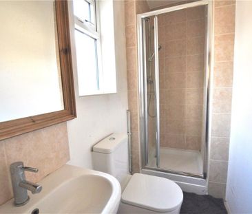 3 bedroom end of terrace house to rent - Photo 6