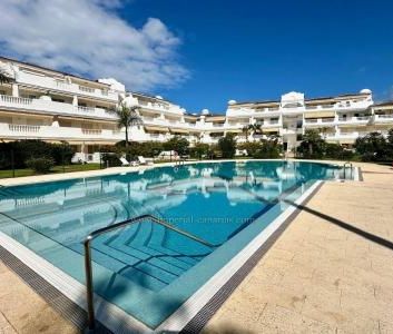 Slendid 2 bedroom apartment with private garden in La Paz! - Photo 2