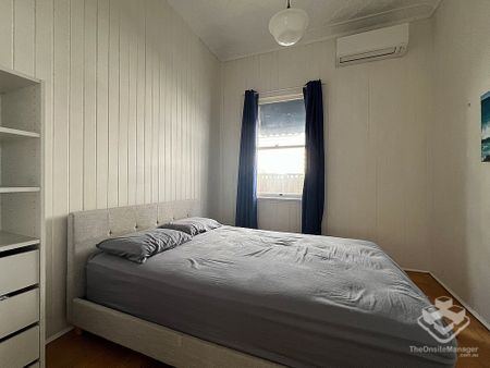 Character, Charm & Lifestyle in a Prime Kelvin Grove Location - Photo 5