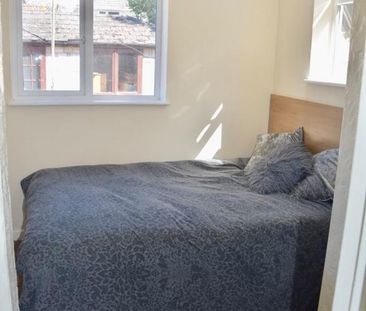 Bournemouth Raleigh Road Wallisdown, BH12, Dorset - Photo 4