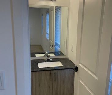 For Lease - 129 Gateland Drive, Barrie, Ontario - Photo 5