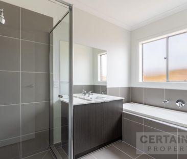 Room 1/ 52 Greenmont Road, Wyndham Vale, Vic 3024 - Photo 6