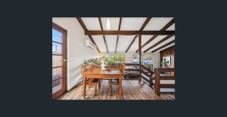 Spacious Light Filled Low Maintenance Family Home In Sought After Location - Photo 4