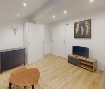 16 Rue René Pouteau, 77000 Melun - Photo 1