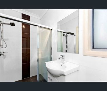 Modern Living, Prime Location! - Photo 4