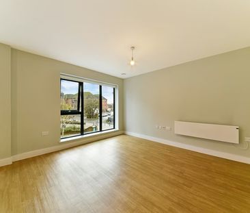 2 bedroom apartment - Photo 3