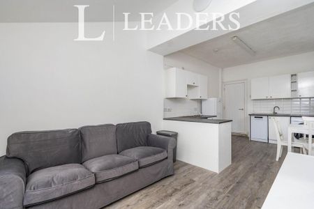 4 bedroom terraced house to rent - Photo 2