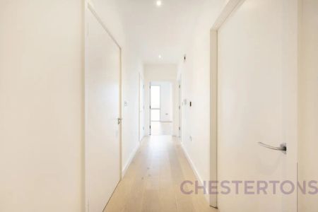 2 bedroom flat in 31 Lock Side Way - Photo 3