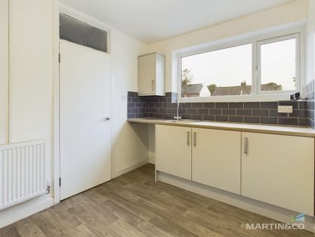 2 bedroom maisonette to rent - Photo 4