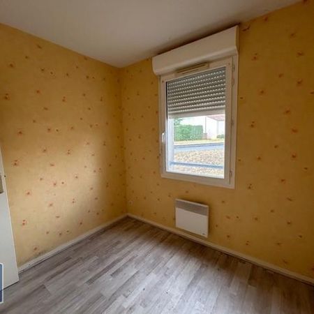 Location Appartement 2 pièces 55m² EXIREUIL 79400 - Photo 3