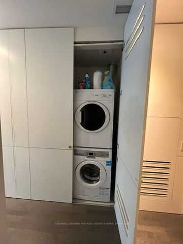 Thompson Residence Lofts 621-629 , #423 - Photo 3