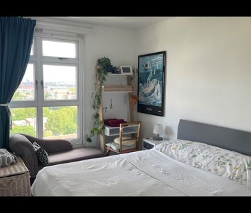 Room in a Shared Flat, Chiltern Road, E3 - Photo 6