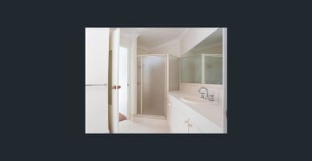 🏡 For Rent – 2/42 Second Avenue, Claremont WA Beautiful 3-Bedroom Home in Premium Claremont - Photo 5