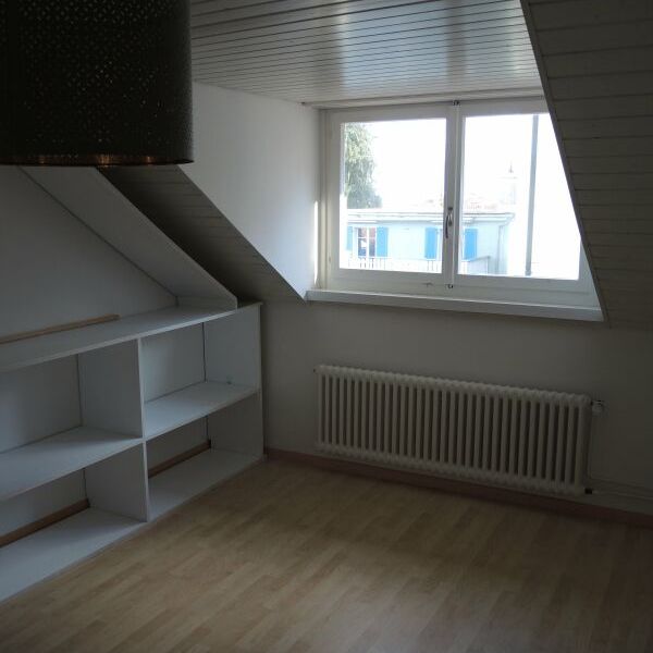 3-Zimmerdachwohnung mit Balkon zu vermieten - Foto 1