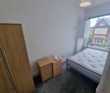 Greenhill Road, Harlesden, NW10 8UD, London - Photo 4