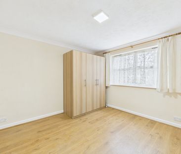 1 bedroom Flat in Pullmans Place, Staines-Upon-Thames - Photo 2